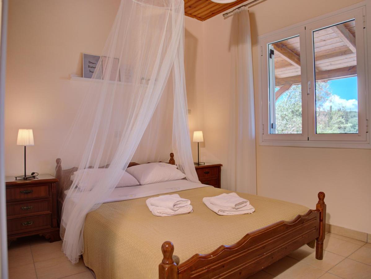 Guesthouse Agia Triada Koroni  Exterior photo